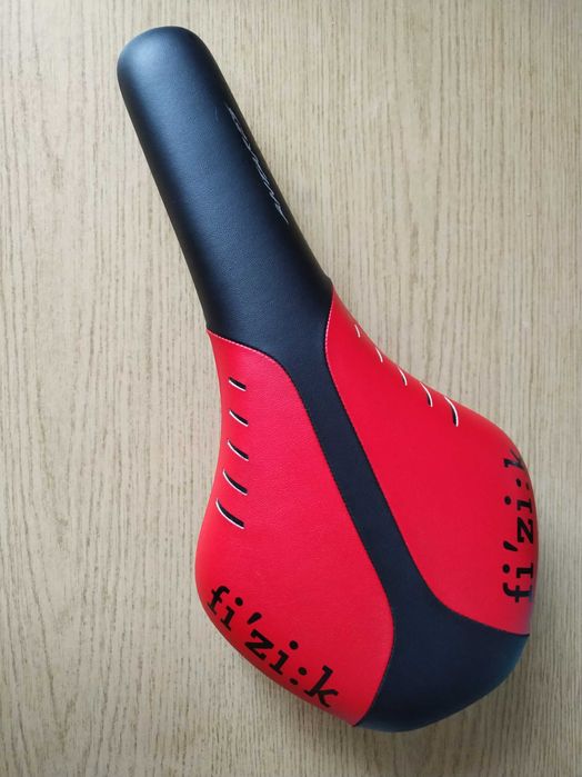 Siadełko rowerowe fizik