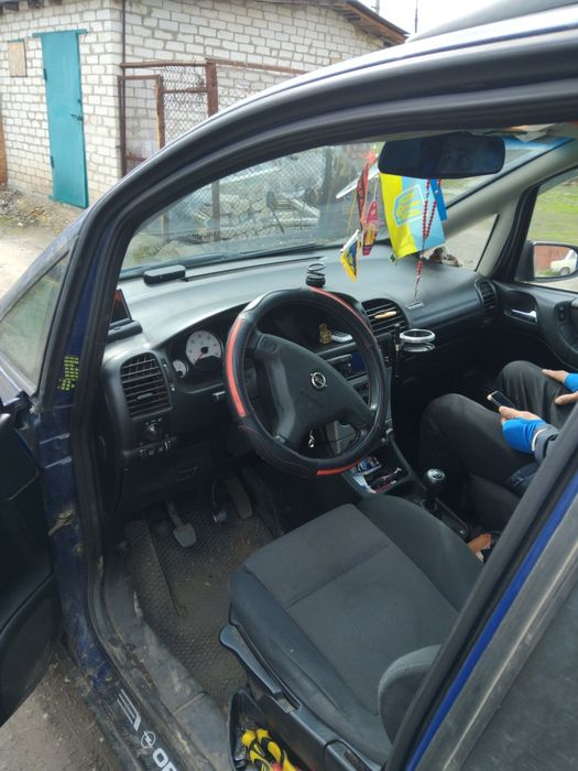 Продам гарне надійне авто