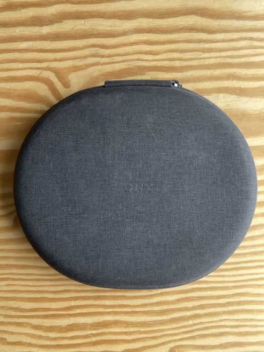 Sluchawki zamkniete Sony WH-XB910N