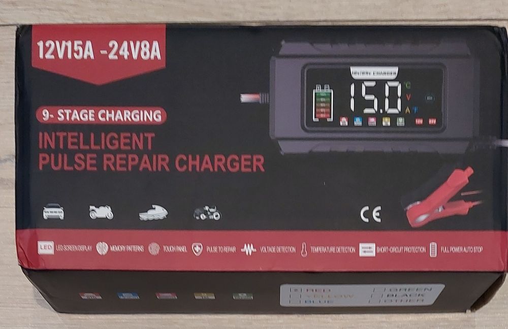 Nowy prostownik mikroprocesorowy 12V 15A / 24V 8A automatyczny ładowarka LCD