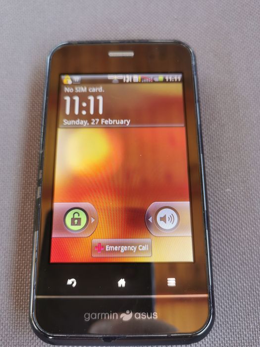Telefon Garmin Asus A10