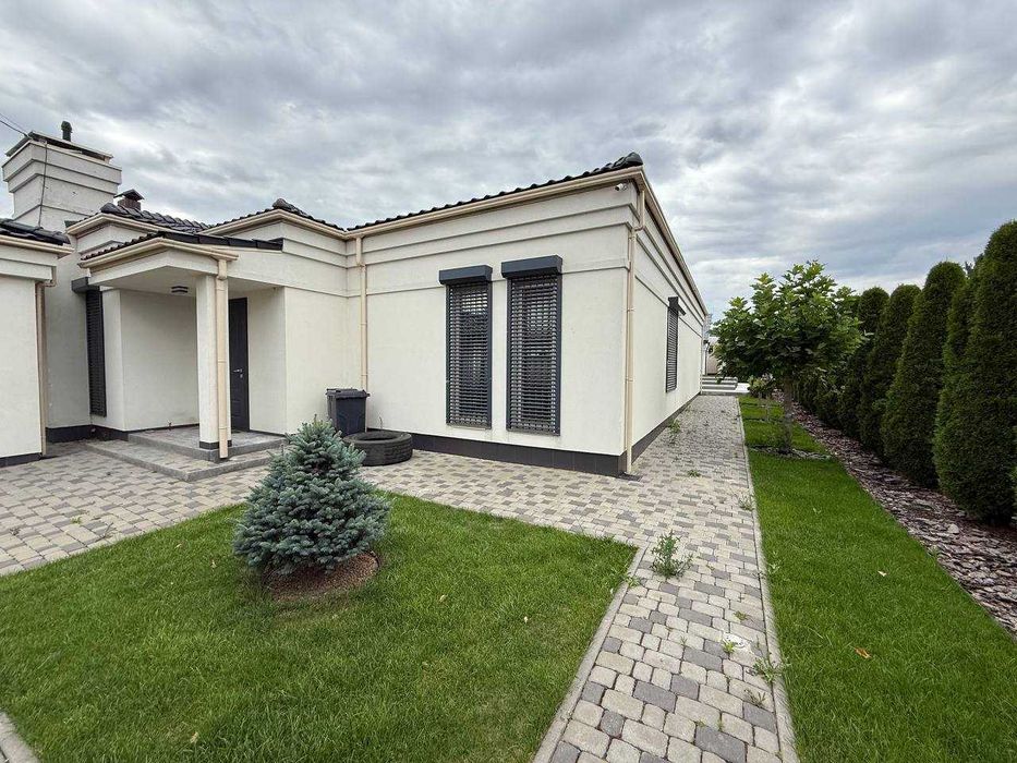 Оренда будинку в Новоолександрівці, енергоавтономний!