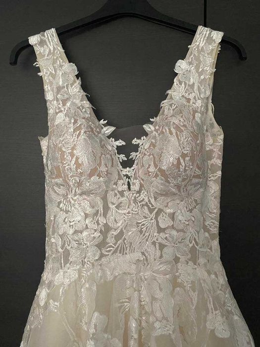 Suknia ślubna księżniczka 36