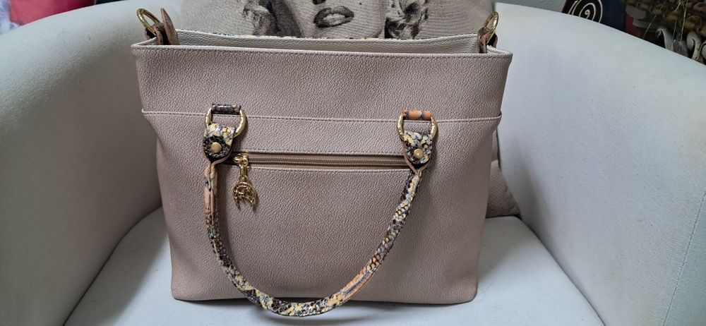 Mala Cavalinho nova em pele