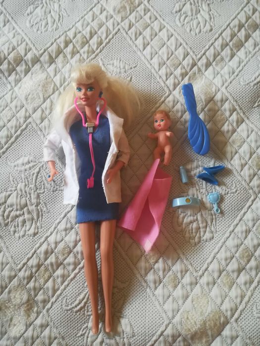 Boneca Dr. Barbie (Ref. 15803) de 1995