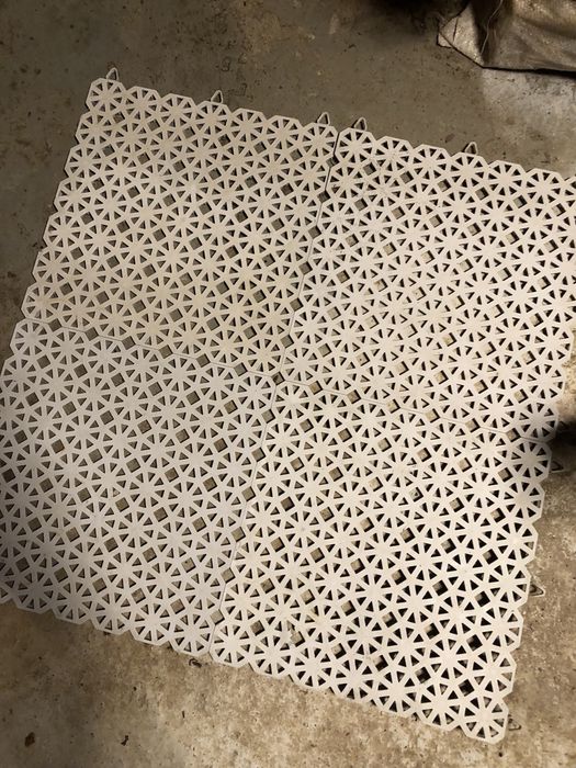 Pavimento exterior cinza claro