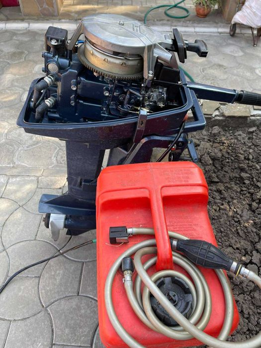 лодочный мотор YAMAHA  8CEM