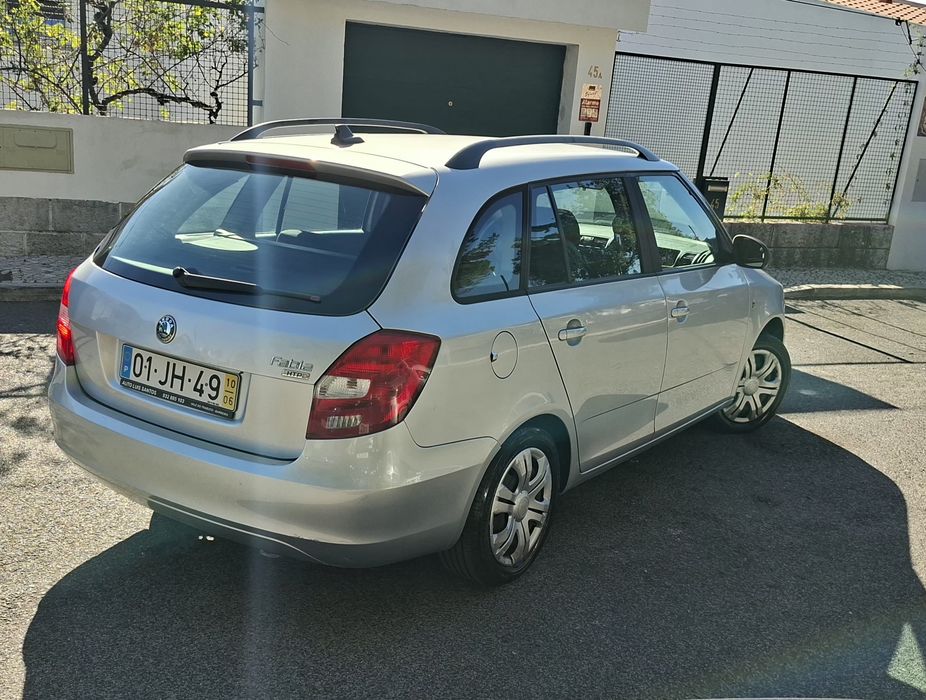 Skoda Fabia Break 1.2htpi com 196 500km's — photo 3