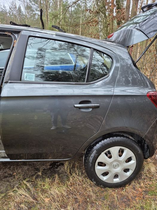 Blotnik tyl 5 drzwi Corsa E Z10D