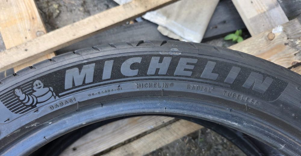 Opony letnie Michelin E-Primacy 245/40R20 99Y DOT1222 Jak nowe