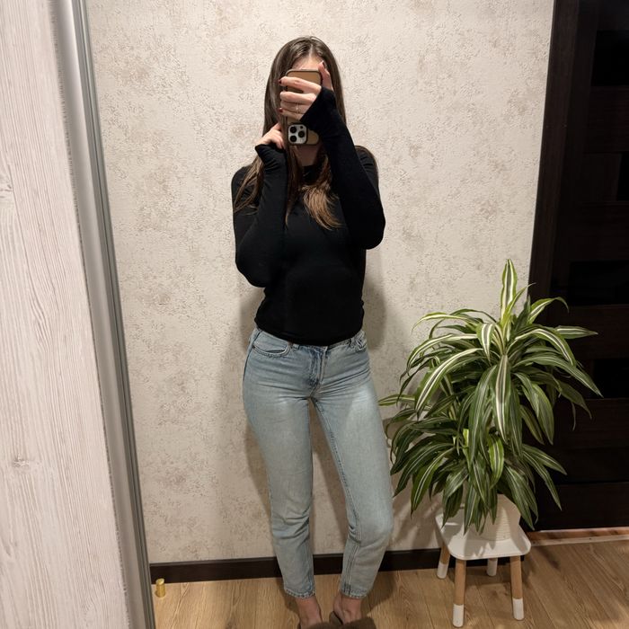 Жіночий одяг .Джинси ZARA.Sinsay.Bershka.