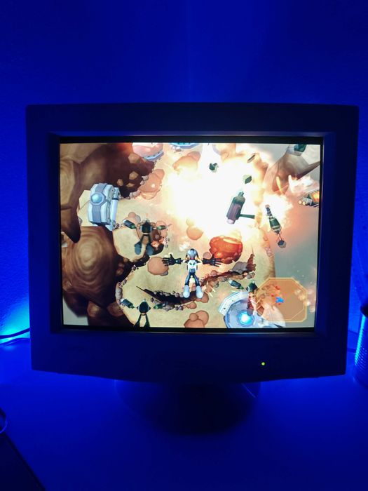 Samsung Samatron E75