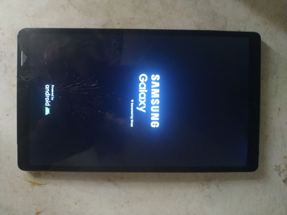 Продам планшет Самсунг Таб 7 Lite.