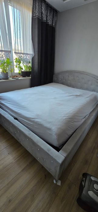 Łóżko sypialne Glamour