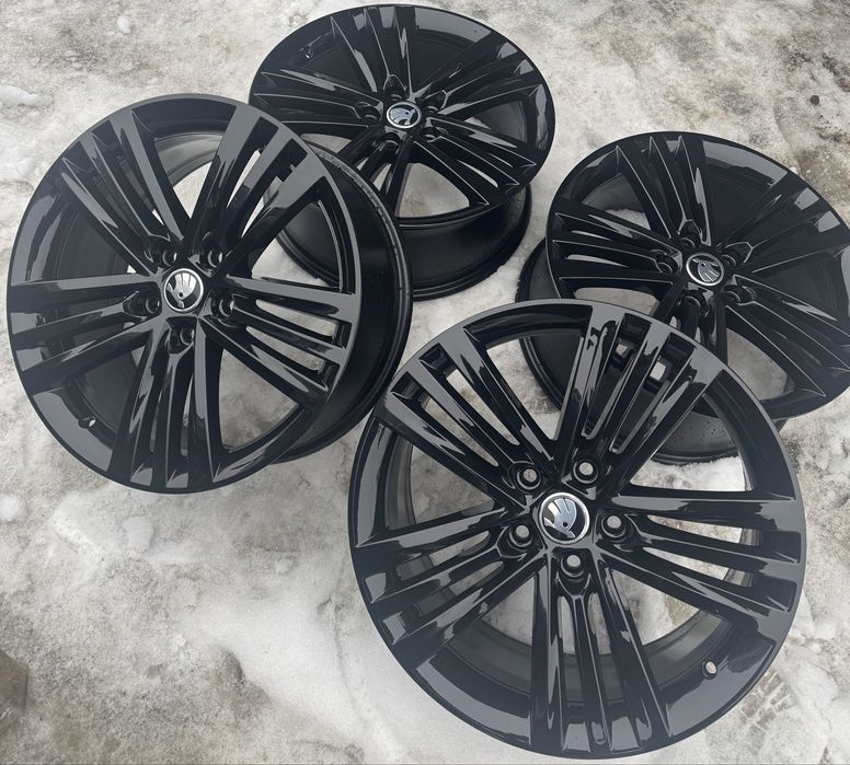 Skoda R18 диски оригінальні