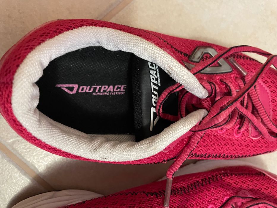 Ténis - Marca Outpace