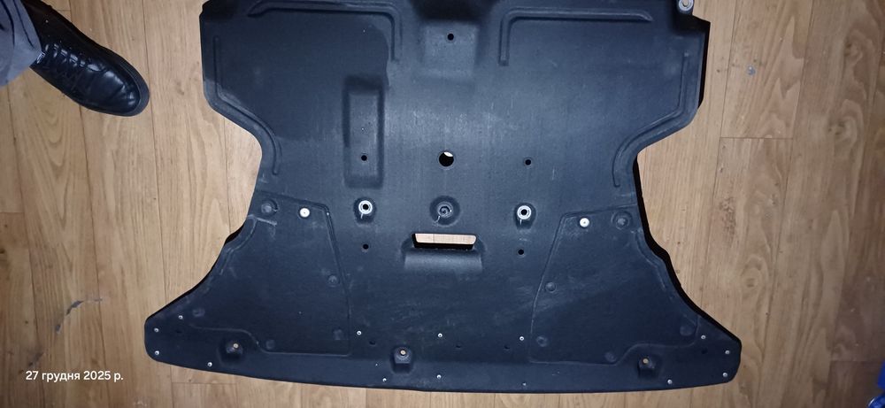 Задня захисна кришка двигуна Hundai ioniq5