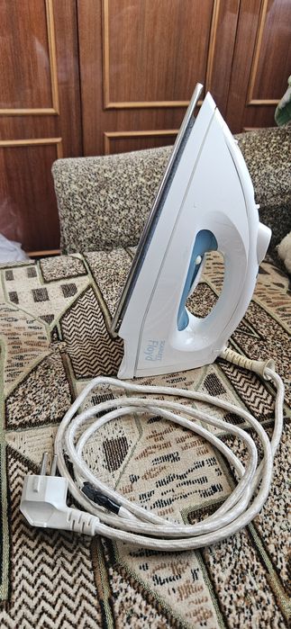 Праска Scarlett Floyd