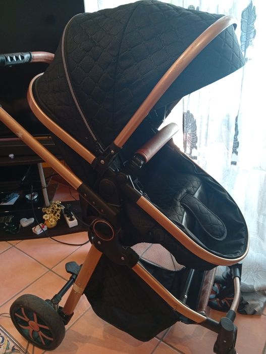 Carrinho de bebé