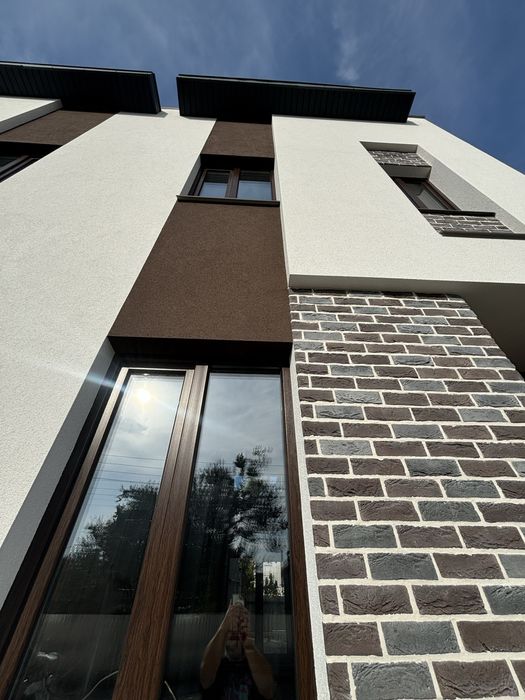 Це краще ніж картира, своє паркомісце. Галина