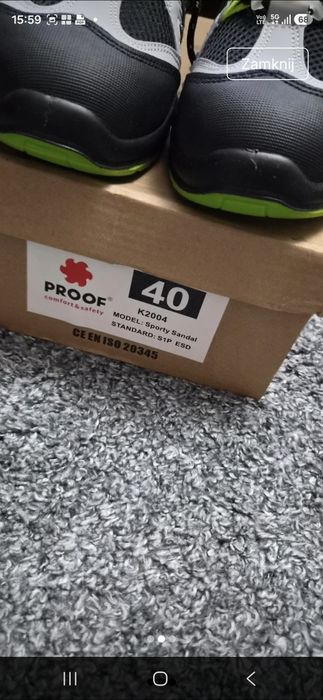 Buty  robocze  .
