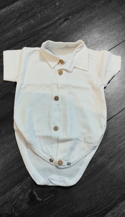 Lniane koszulobody dla chłopca