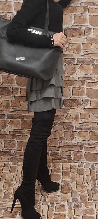 Spódnico-spodenki w kolorze szarym i czarnym Marki by o la la