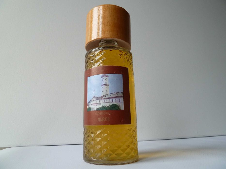 Одеколон ЛЬВОВ, винтаж, 350-400 мл, без коробочки, новый
