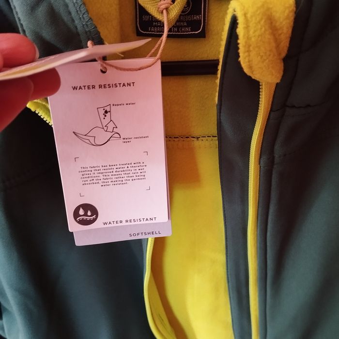 Nowy softshell Mountain Warehouse rozmiar  152-163