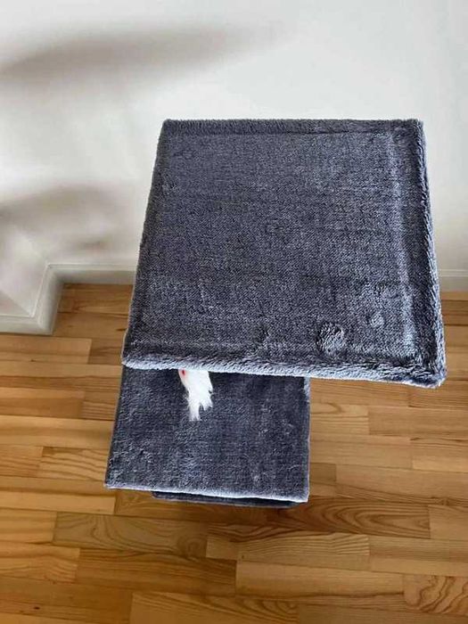 Drapak wysoki ciemny dla kota domek 61 - 100 cm