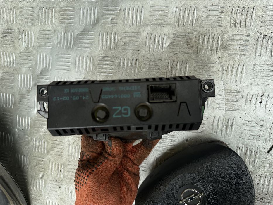 Дисплей Опель комбо с год 2003 opel combo c