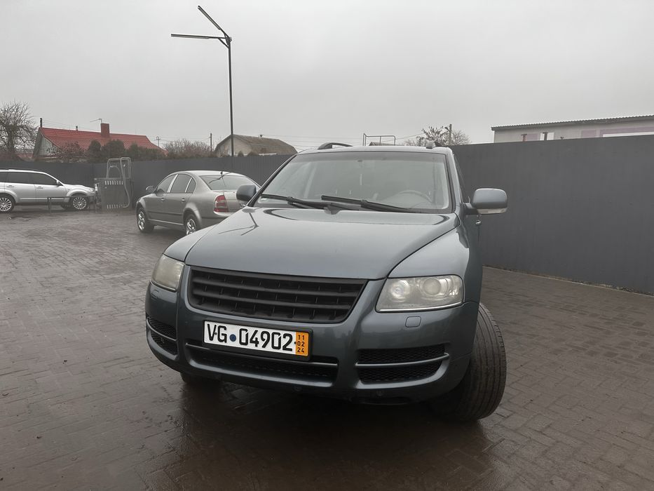 Фольцваген таурек 2.5повний привід