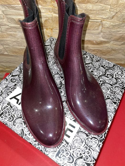 Резиновые ботиночки челси на 38 размер