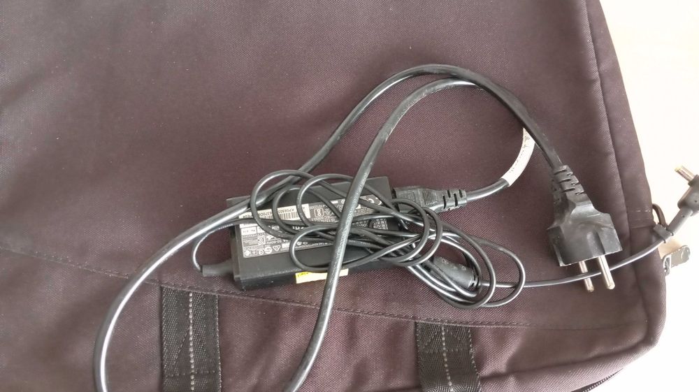 Portátil Acer Aspire e15 avariado