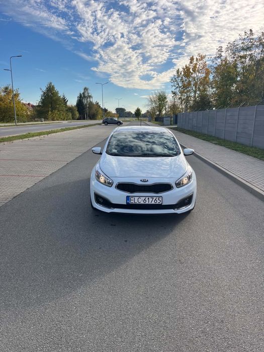 Kia Proceed Salon Polska