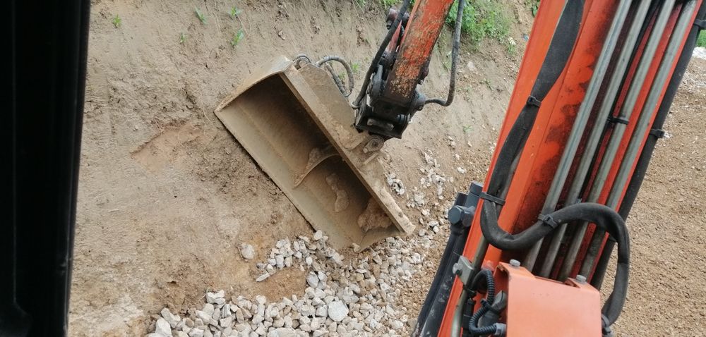 Usługi koparko ładowarką, mini koparka