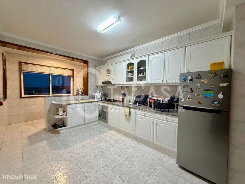 Apartamento T3para vends no centro de Oiã