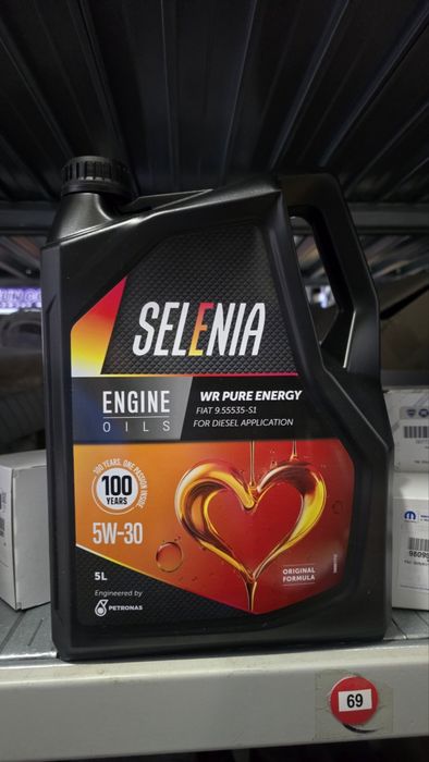 Продам масла моторные Selenia WR PURE ENERGY 5w30