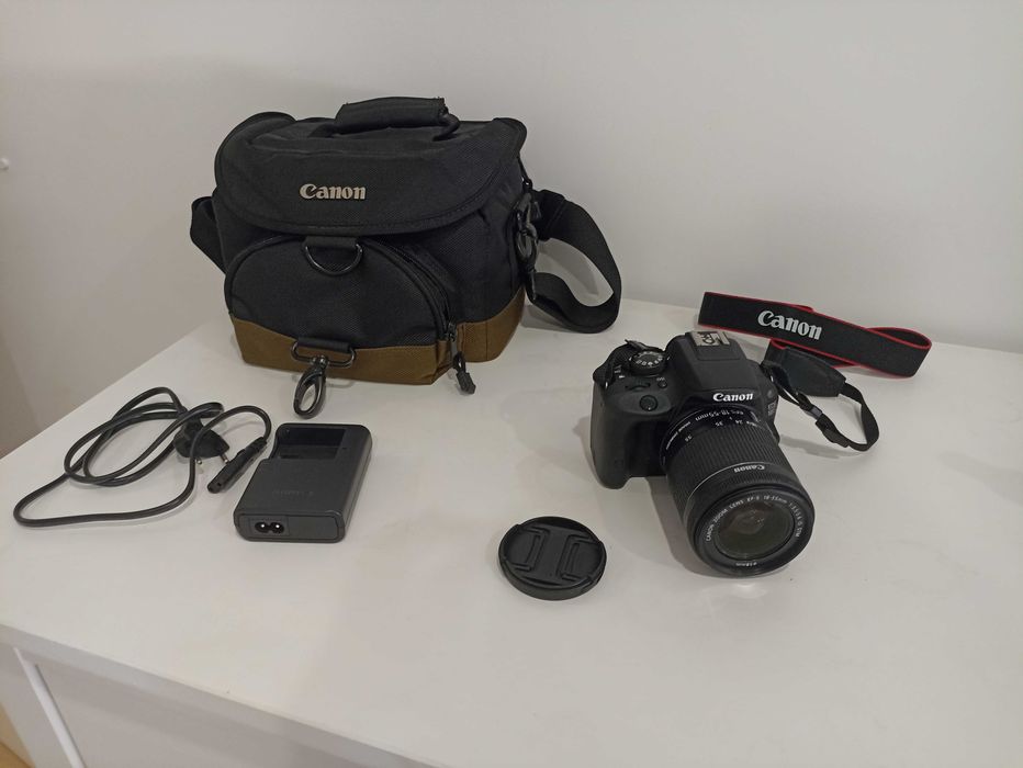 Canon EOS 100D + 18-55mm IS STM + Bolsa Canon + Cartões