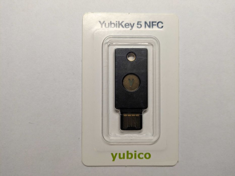 Nowy nierozpakowany klucz yubico YubiKey 5 NFC (dostępne 2 szt.)
