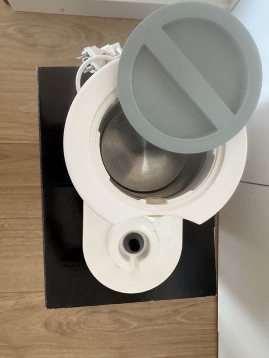 Beaba BabyCook Neo em branco