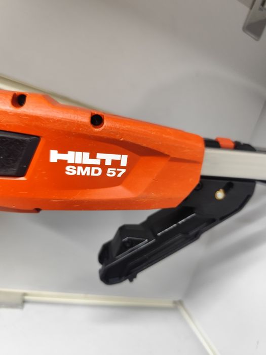 Hilti SD5000-22 Nuron стрічковий шуруповерт Хілті оригінал