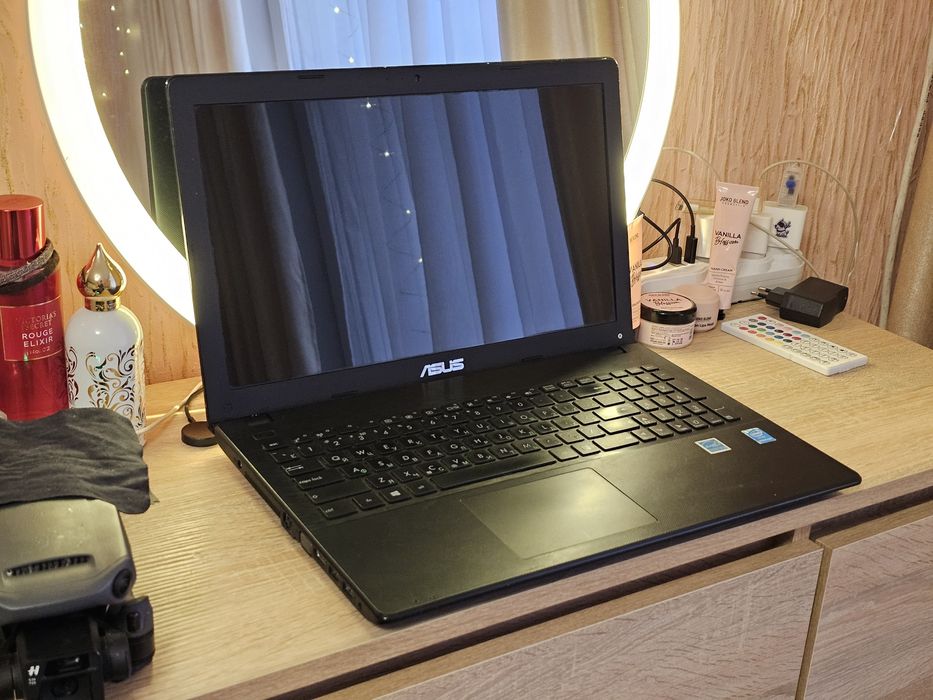 Ноутбук ASUS X551M
