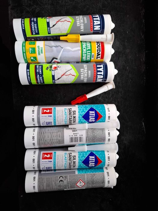 Silikon sanitarny i akryl szpachlowy