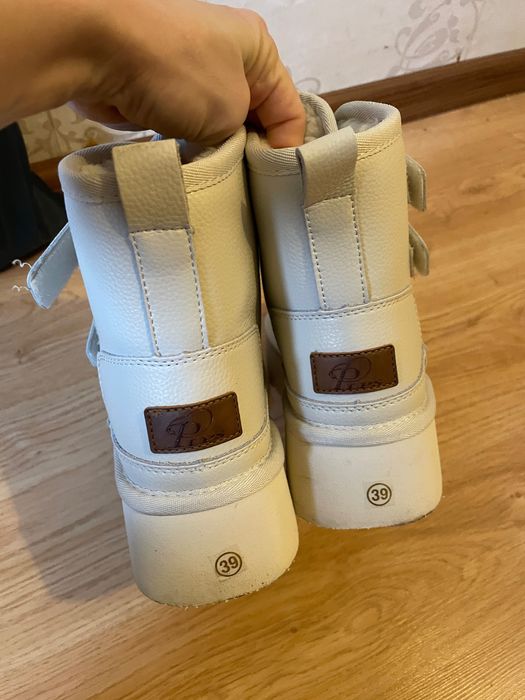 ботінкі, уггі на ліпучках 39 р.