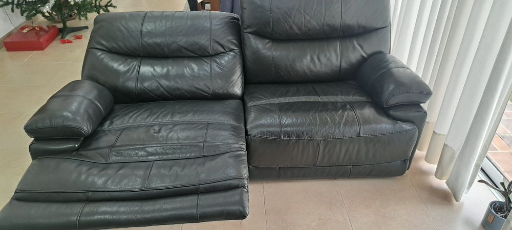 Sofa em pele eléctrico