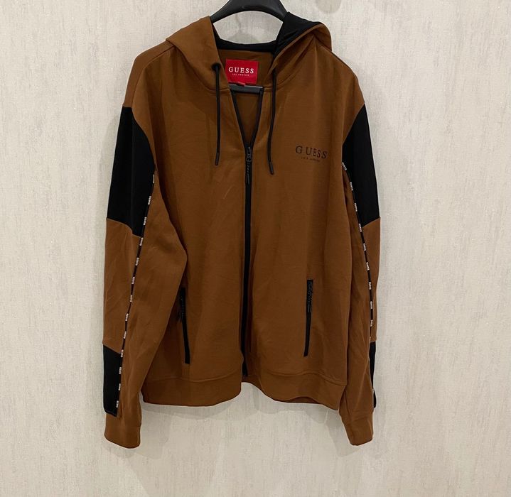 Guess спортивна кофта оригінал xl