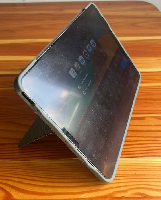 Klawiatura Logitech Combo Touch Do Apple iPad Air 4/5 Generacji 2020/2022