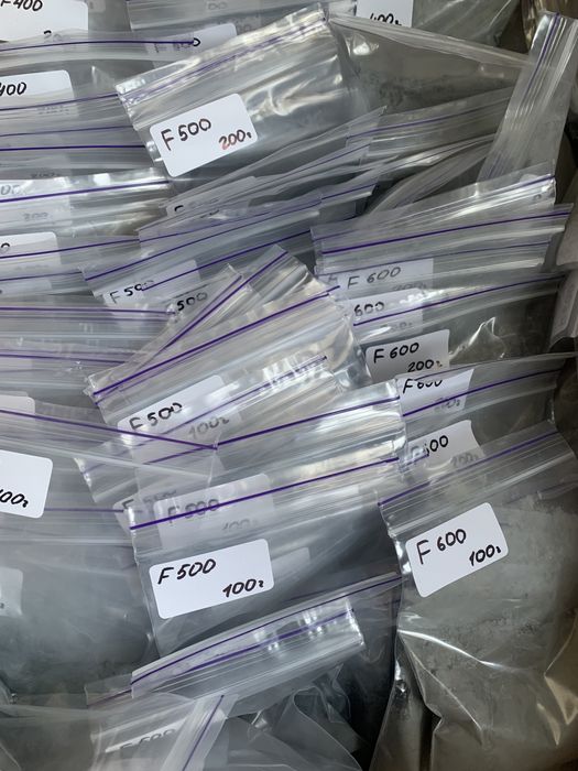 Крабід кремнію чорний