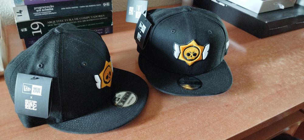 Bonés novos tamanho único